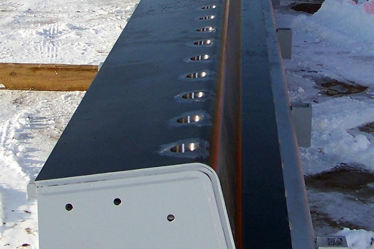 Konstrukcja stalowa formy do produkcji belek mostowych typu KUJAN NG INMET Konstrukcje