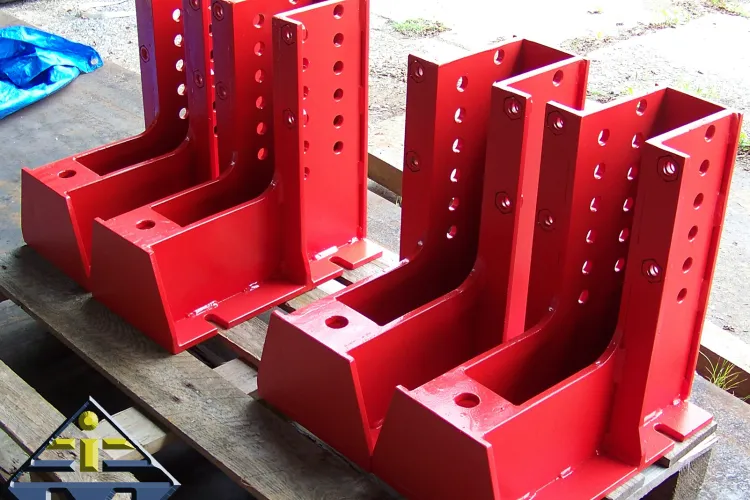 Forma stalowa uniwersalna do produkcji prefabrykatów betonowych slupów i belek INMET Konstrukcje